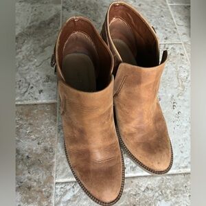 Tan Leather Ankle Boots with Block Heel